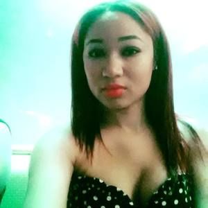 Meet your Posher, Alyia